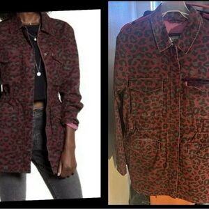 Levi's women's oversized  military jacket in a red/black leopard print size L